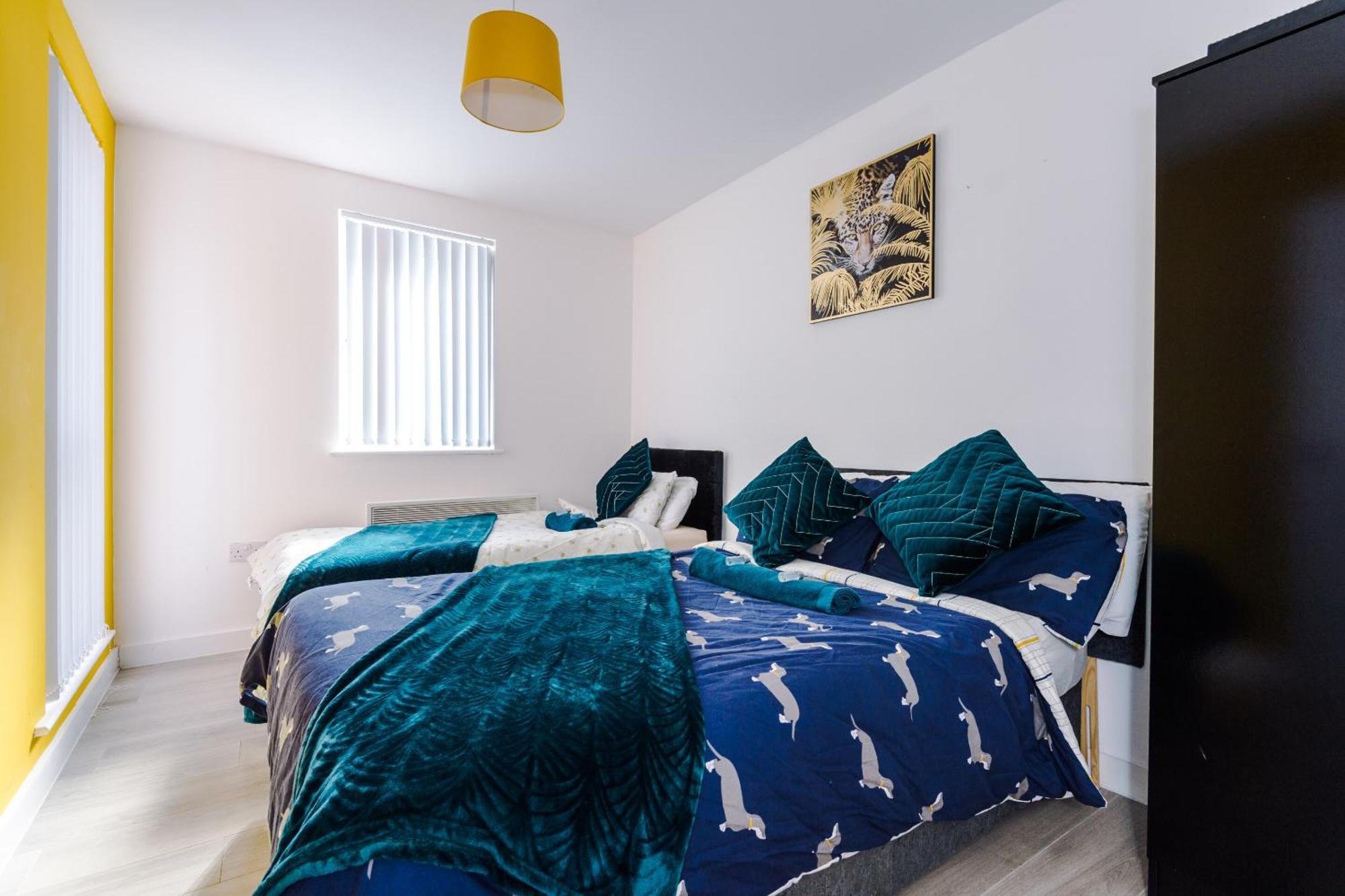 Opp Liverpool - Perfect For Contractors And Travellers, Big Savings Booking 4 Nights Or More! Lägenhet Rum bild