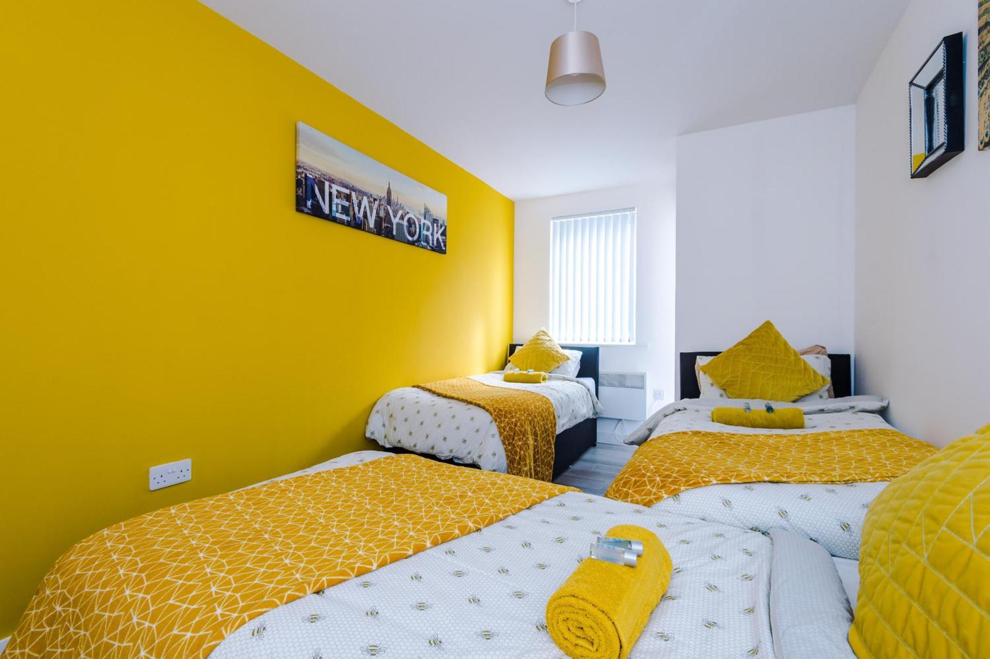 Opp Liverpool - Perfect For Contractors And Travellers, Big Savings Booking 4 Nights Or More! Lägenhet Rum bild
