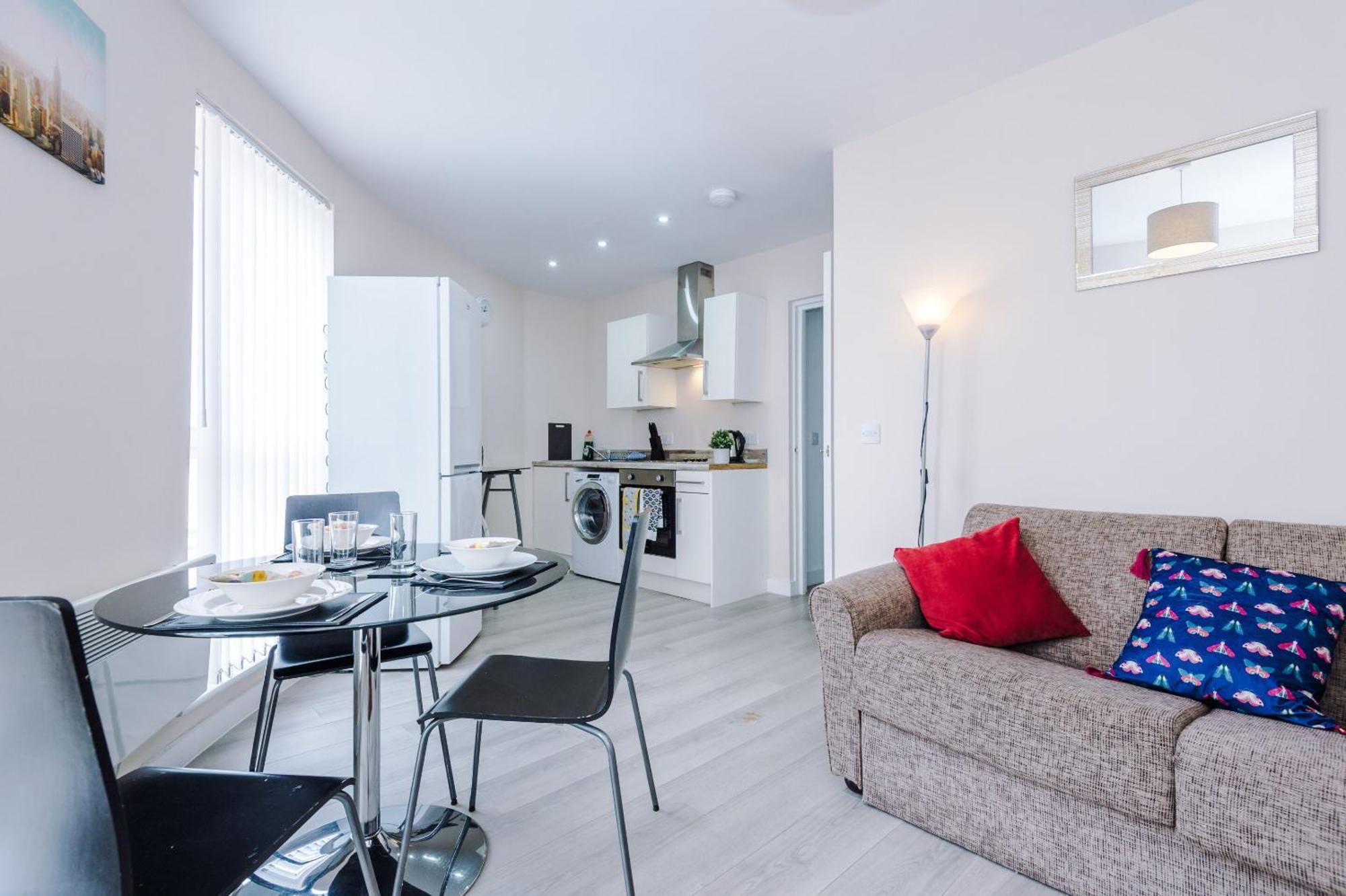 Opp Liverpool - Perfect For Contractors And Travellers, Big Savings Booking 4 Nights Or More! Lägenhet Rum bild