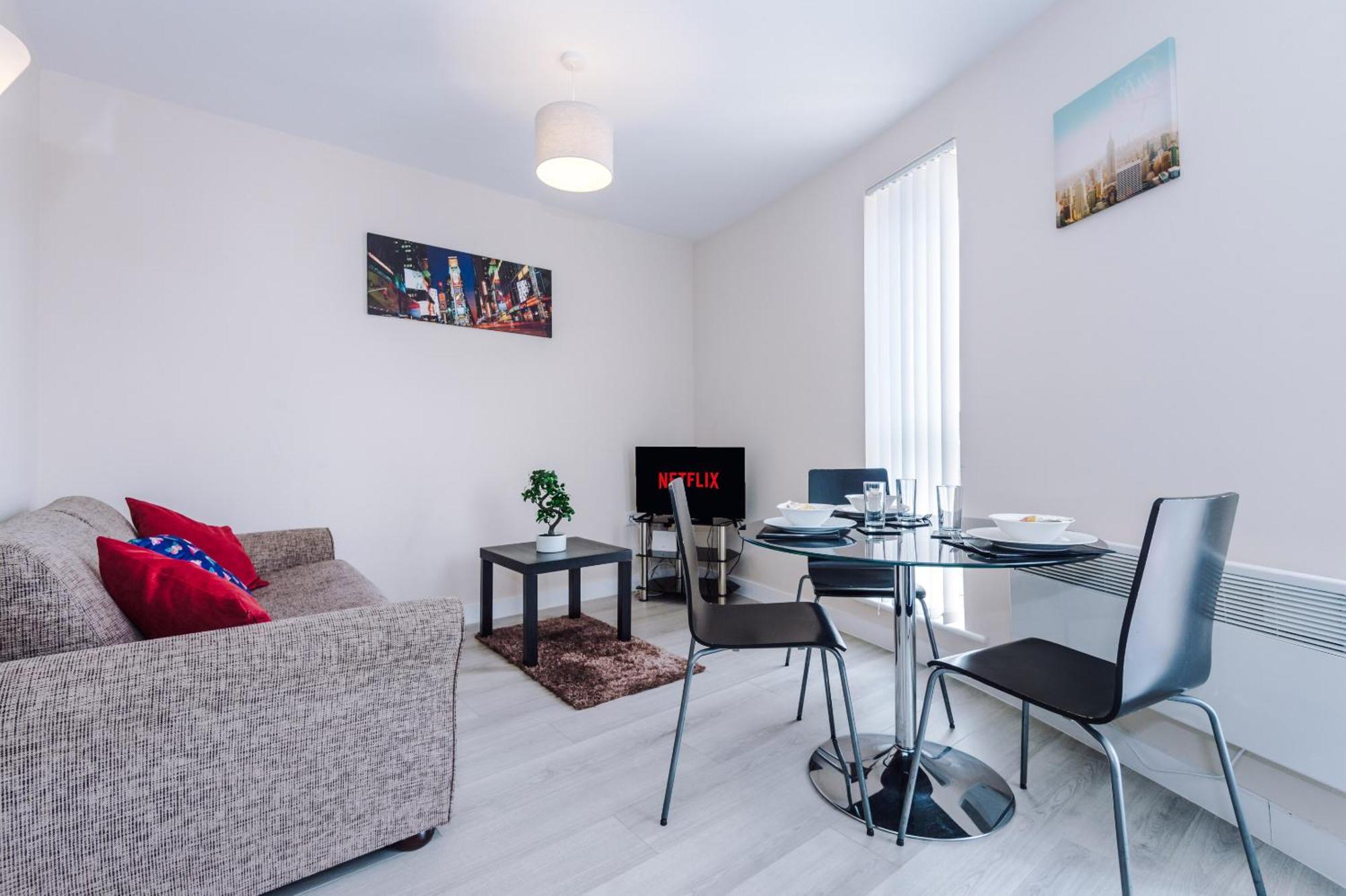 Opp Liverpool - Perfect For Contractors And Travellers, Big Savings Booking 4 Nights Or More! Lägenhet Rum bild